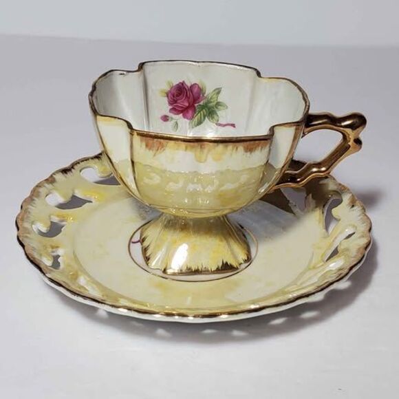 Yellow Teacup and Saucer Pink Roses Opalescent Vintage - Picture 10 of 10